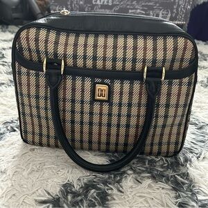 Dams House Check City Bag